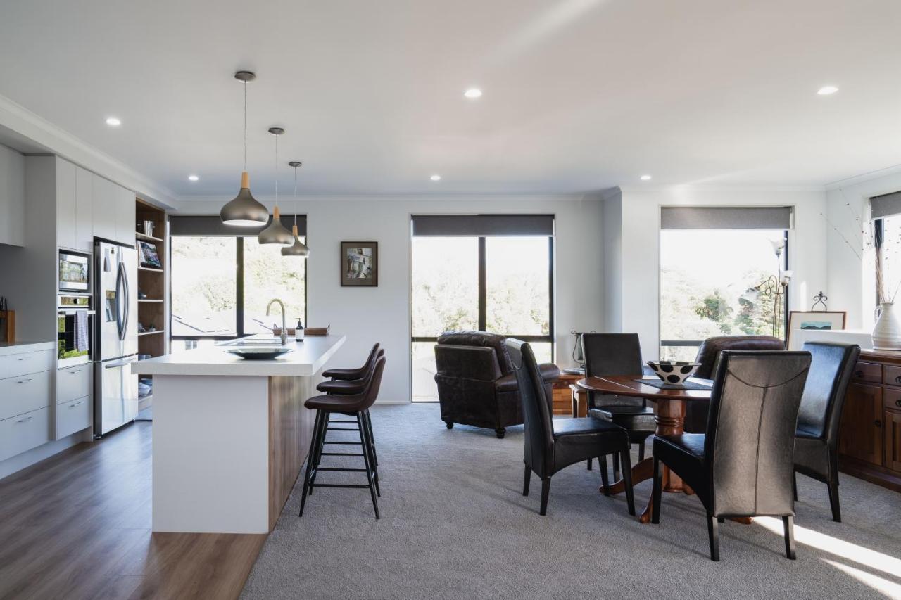 Vila Modern Family Friendly Getaway Dunedin Exteriér fotografie